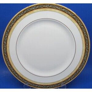 Wedgwood India Pattern 10 3/4"  Dinner Plate England Discontinued
